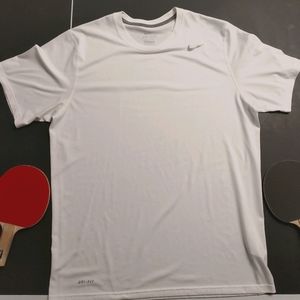 Large Nike Climacool White Sport Shirt